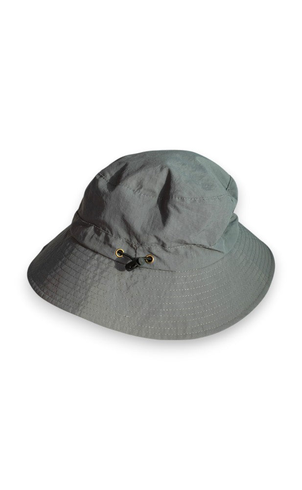 識聽唔識講 "I can understand, but I don't speak Cantonese" Bucket Hat