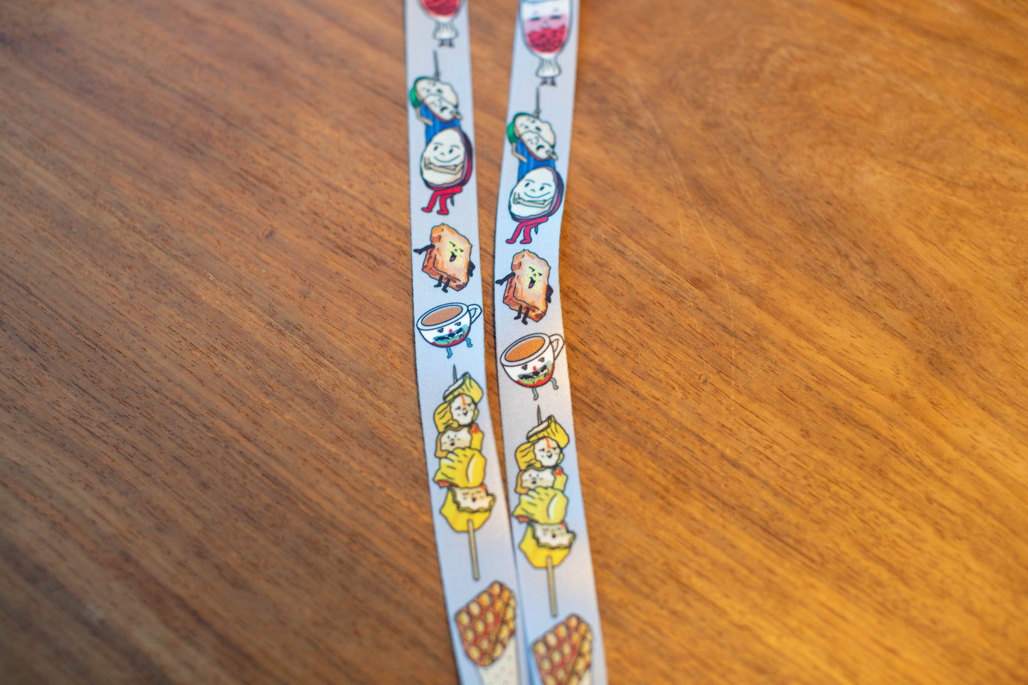 Cute HK Snacks on MTR Lanyard with ID holder 「唔使急，最緊要快 」可愛香港小食搭地鐵八達通/證件套連掛頸繩