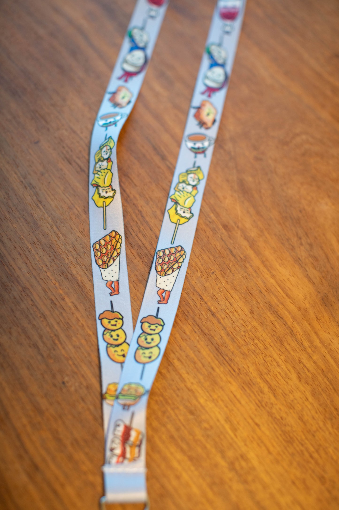 Cute HK Snacks on MTR Lanyard with ID holder 「唔使急，最緊要快 」可愛香港小食搭地鐵八達通/證件套連掛頸繩